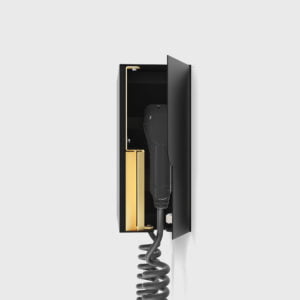 veton wallplus plug black side